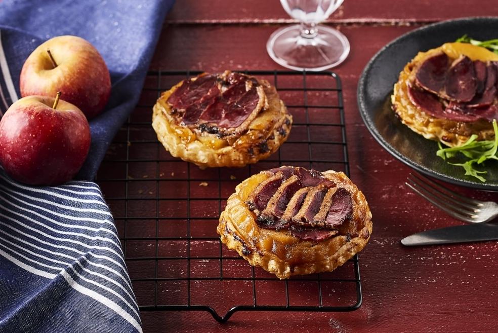 Tarte tatin au magret de canard et pommes