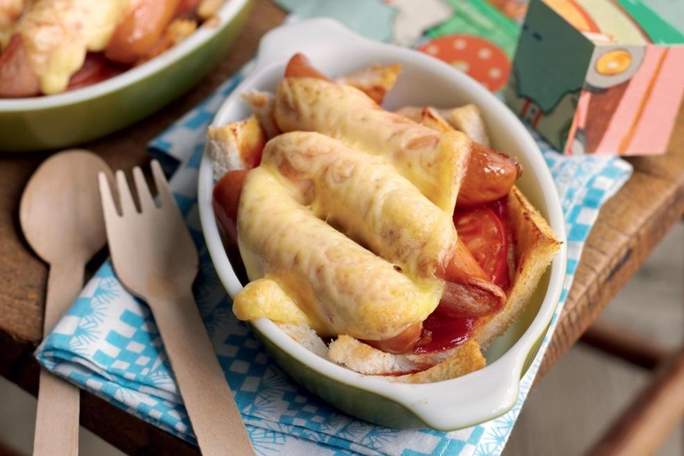 Saucisses gratinées et tomate