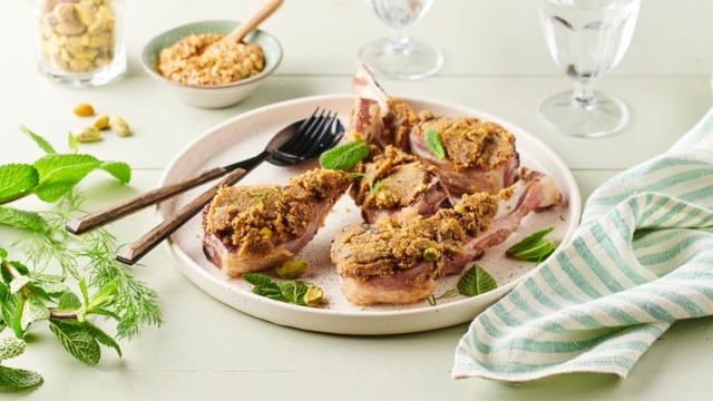 Côtelette d’agneau en croûte de pistaches
