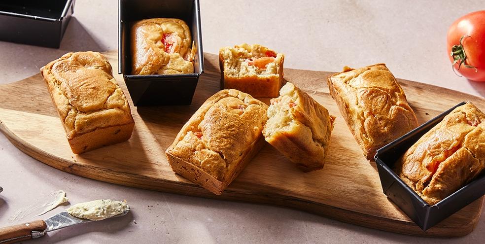 Mini cakes apéro au Boursin et aux tomates