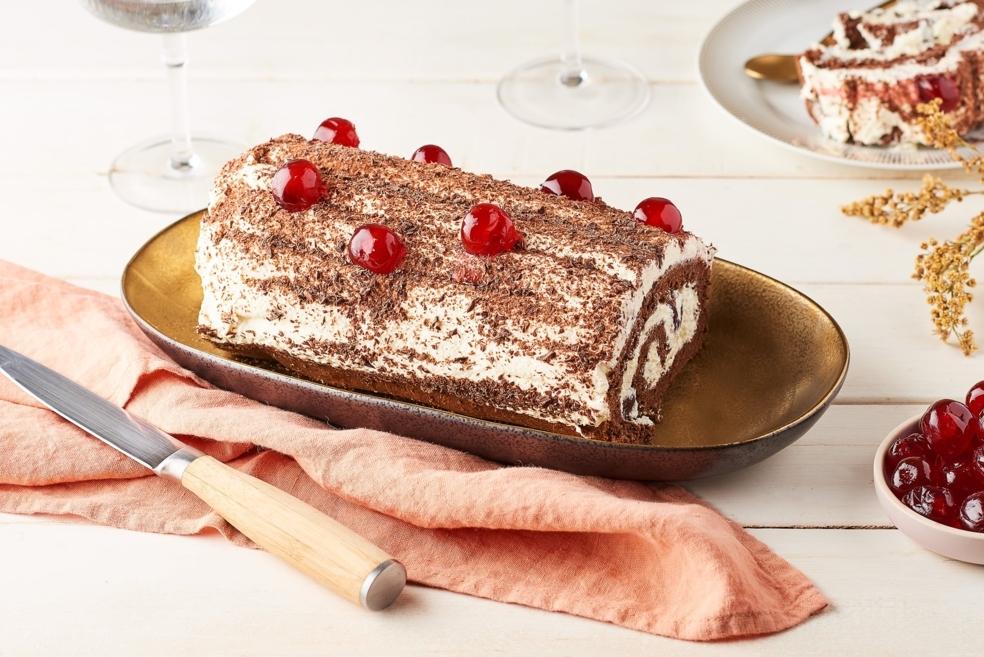 Bûche roulée façon forêt noire