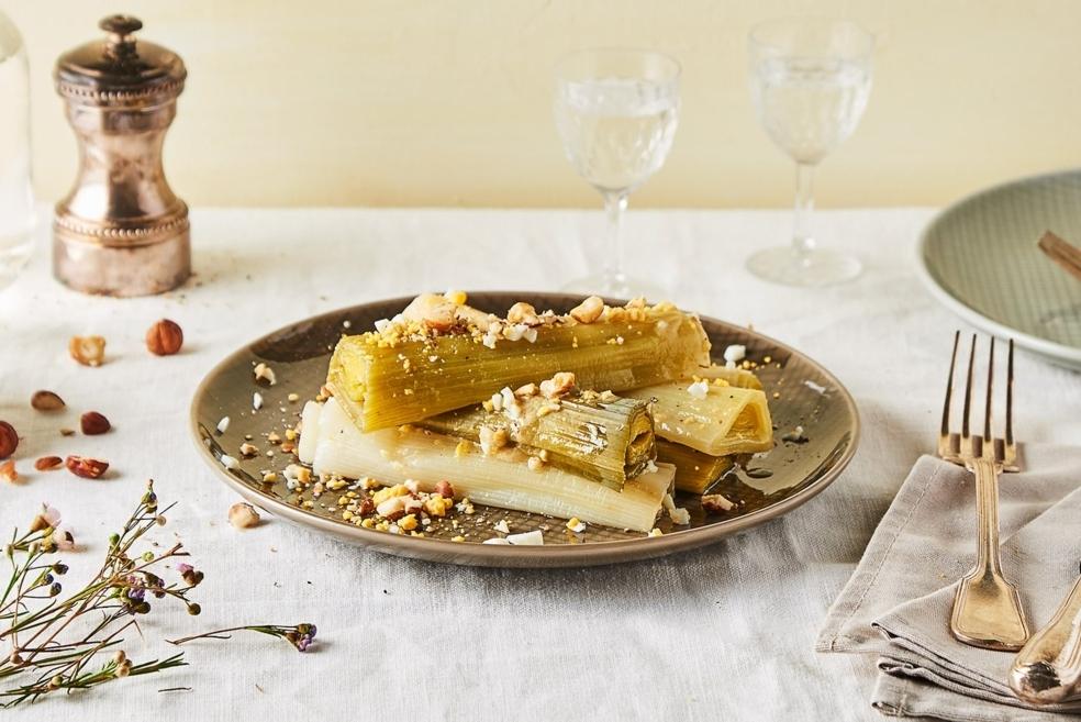 Poireaux à la vinaigrette et à l’œuf émietté