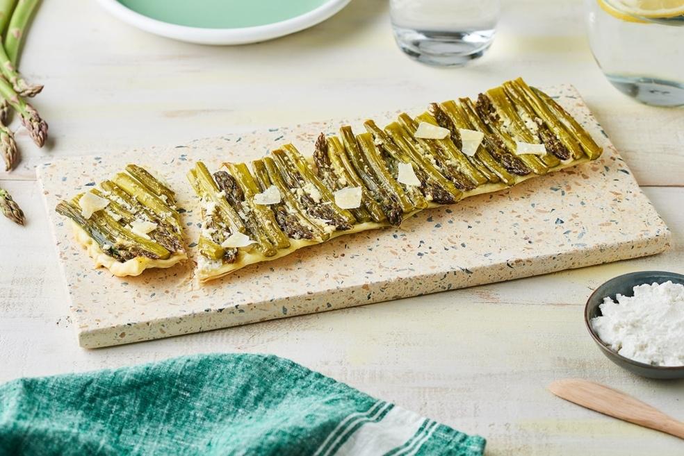 Tarte tatin aux asperges et parmesan
