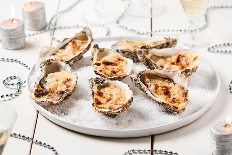 Huîtres chaudes gratinées au vin blanc et parmesan
