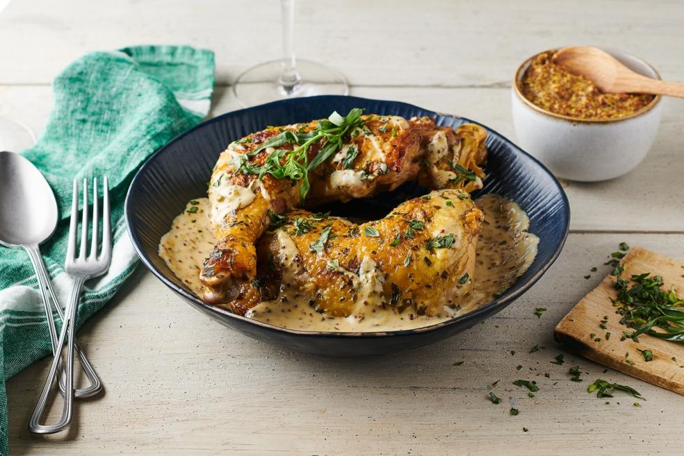 Cuisses de poulet et sauce moutarde à l’ancienne