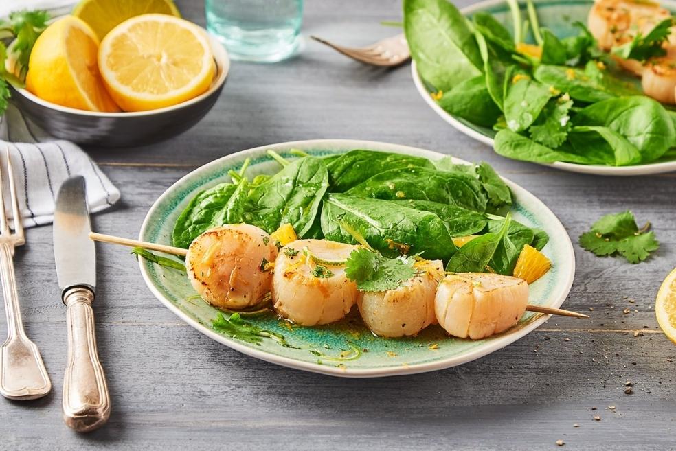 Brochettes de Saint-Jacques marinées