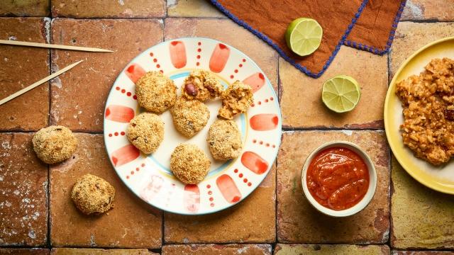 Arancini de chili con carne