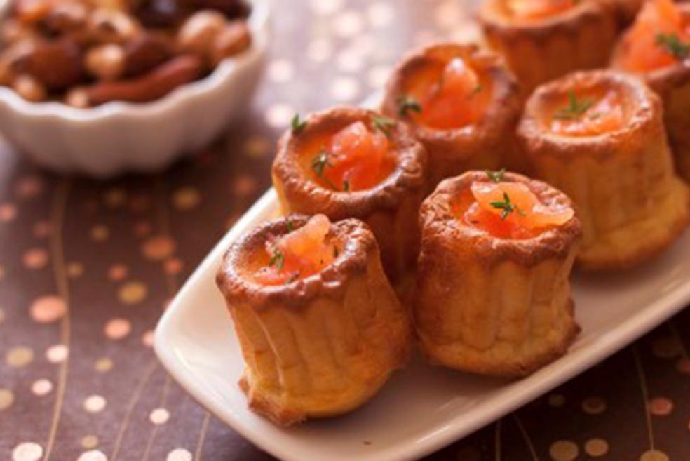 Cannelés au saumon fumé, chèvre frais et citron au Monsieur Cuisine