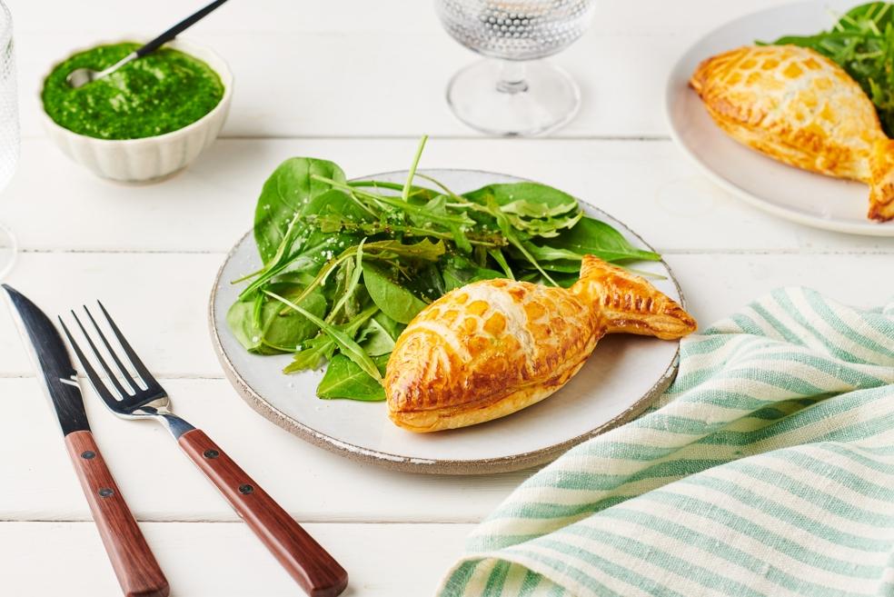 Feuilletés au cabillaud et pesto de cresson