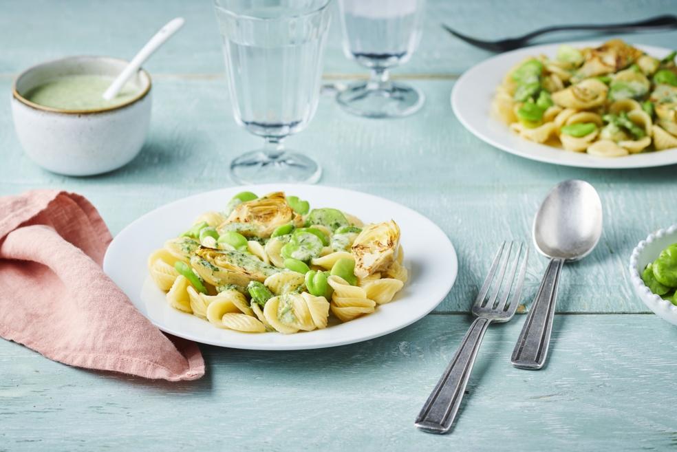 Orecchiette à l'artichaut, fèves et cresson
