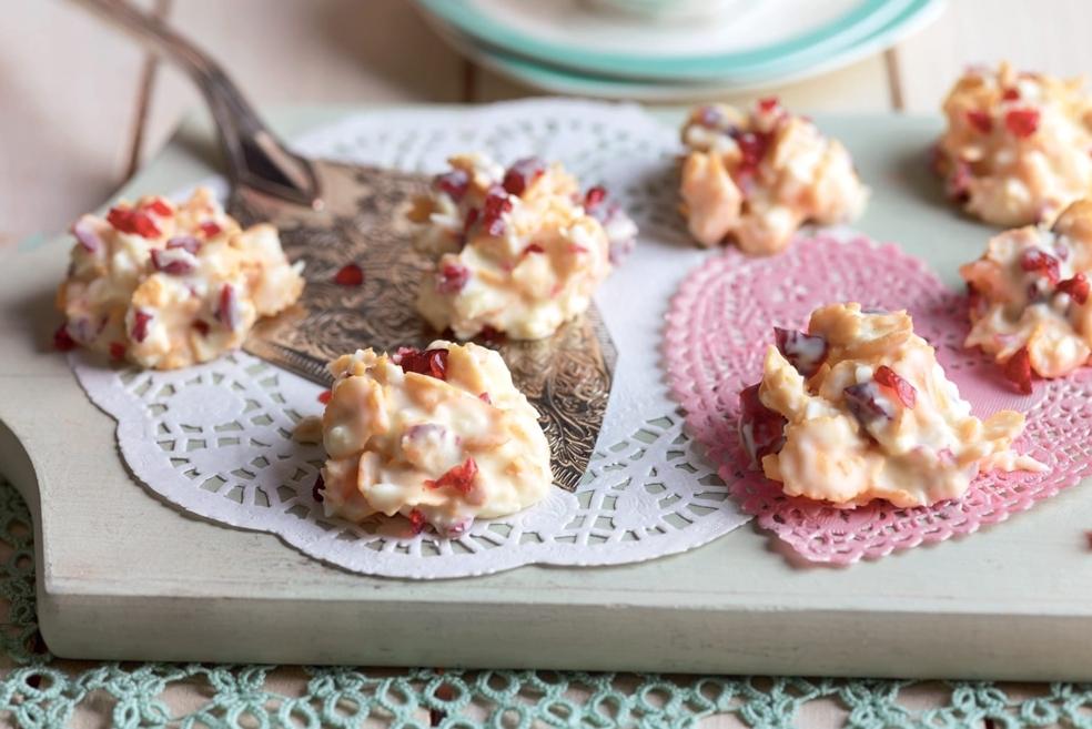Roses des sables aux céréales, chocolat blanc et canneberges