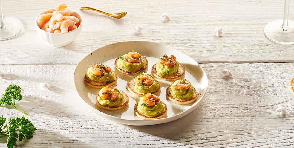 Bouchées aux crevettes et avocat