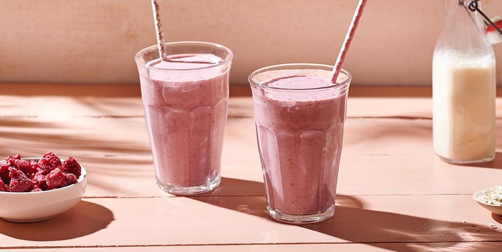 Smoothie avoine, banane et framboises