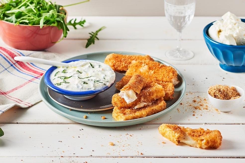 Sticks de mozzarella et sauce à la menthe