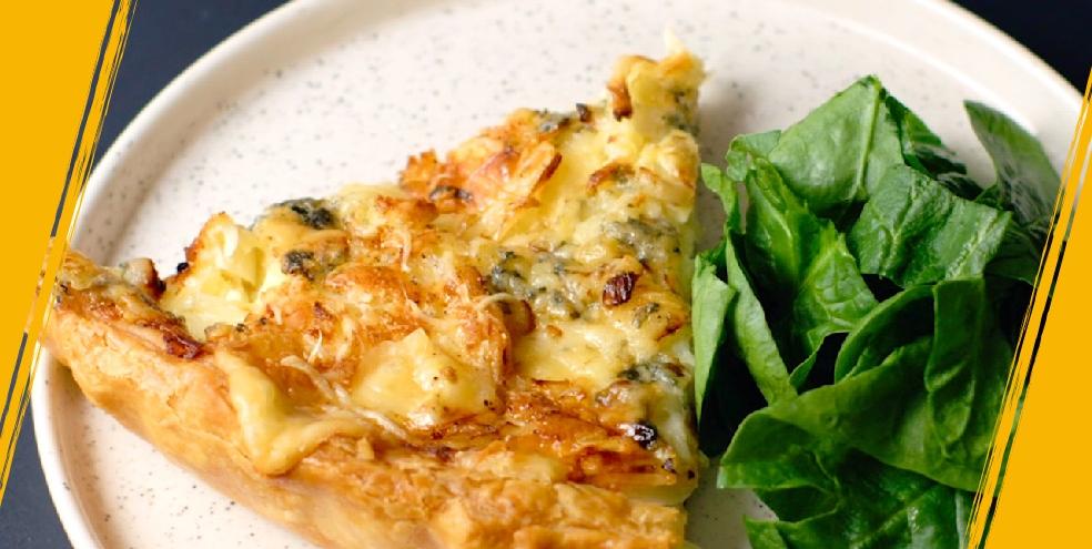 Quiche à l’oignon et aux 3 fromages