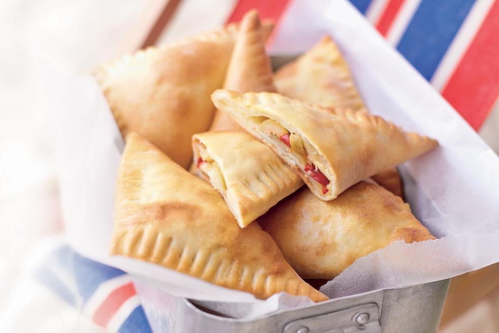 Mini-chaussons apéritifs à la mozzarella