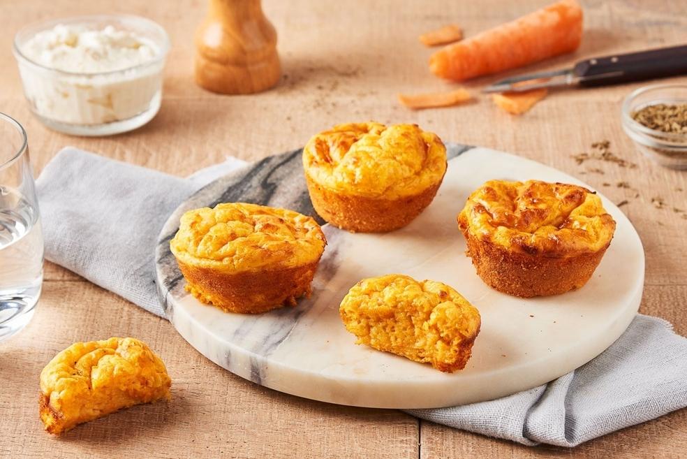 Mini-cakes carotte, chèvre et miel