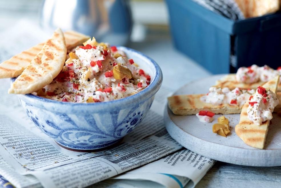 Fromage de chèvre aux olives à tartiner