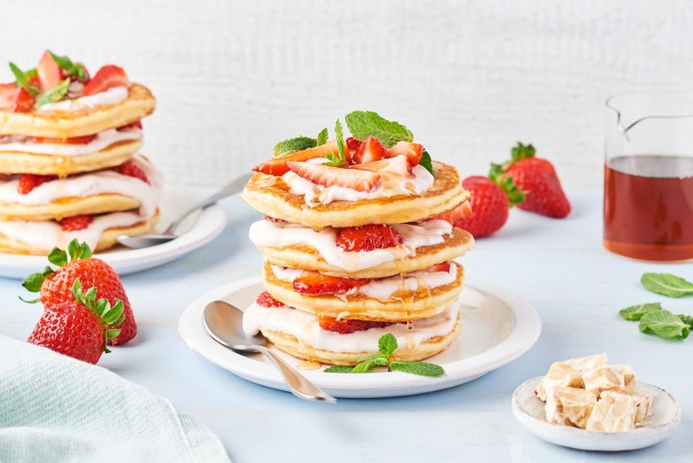 Millefeuille de pancakes aux fraises