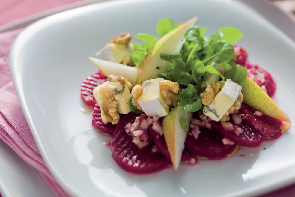 Carpaccio de betteraves, bleu et noix