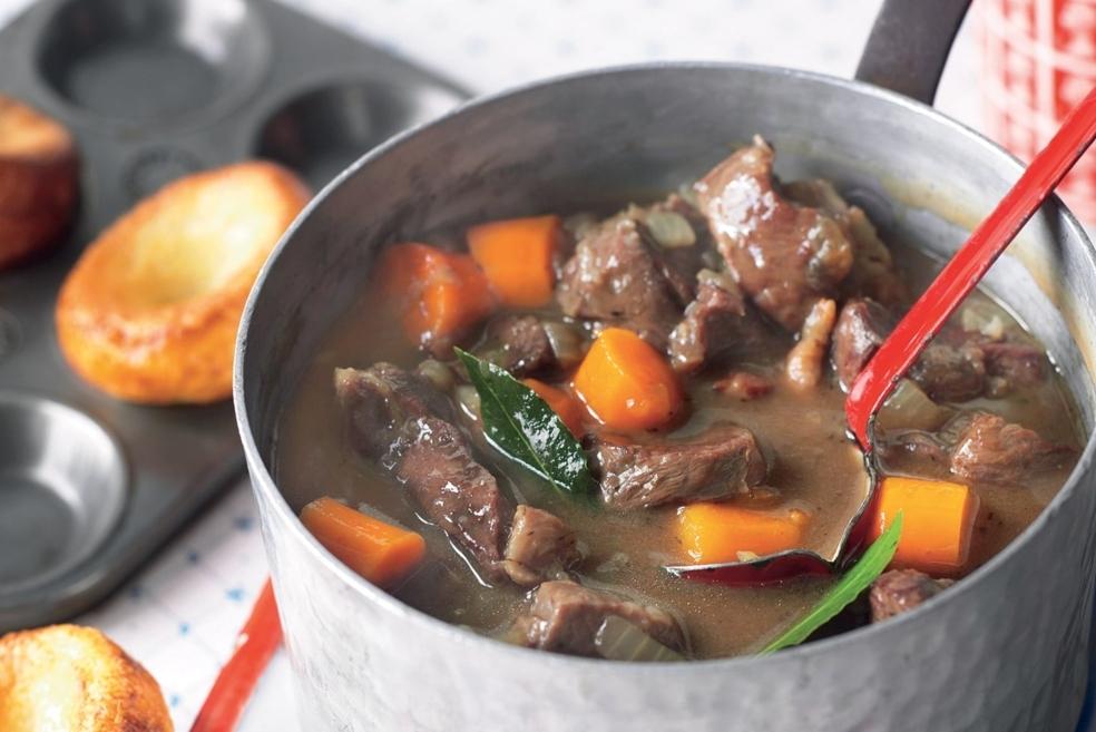 Cocotte de bœuf à la bière et ’Yorkshire puddings’