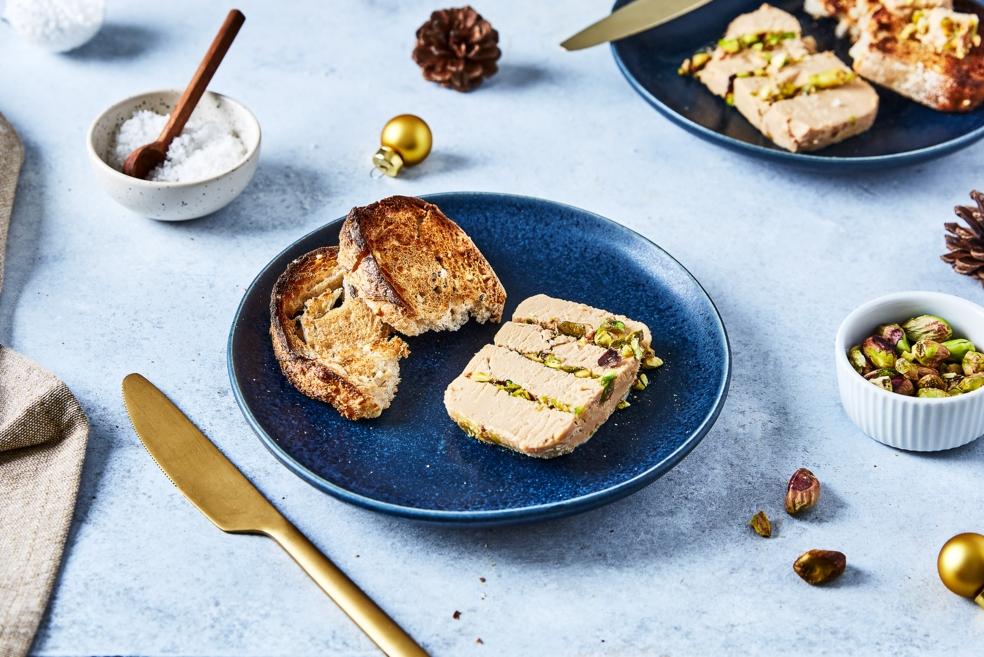 Nougat de foie gras aux pistaches