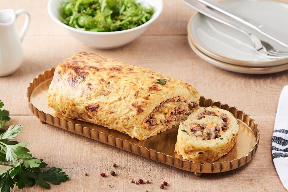 Roulé de pommes de terre à la viande hachée