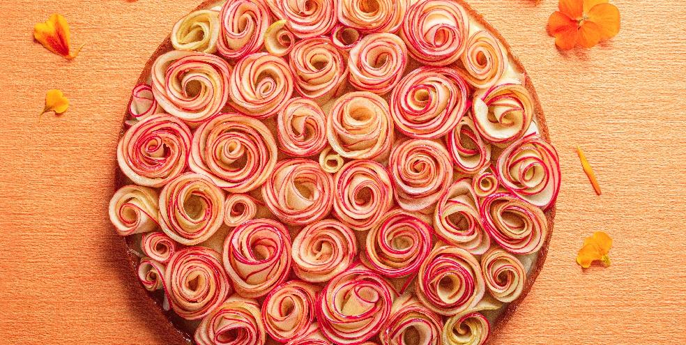 Tarte aux pommes bouquet de roses