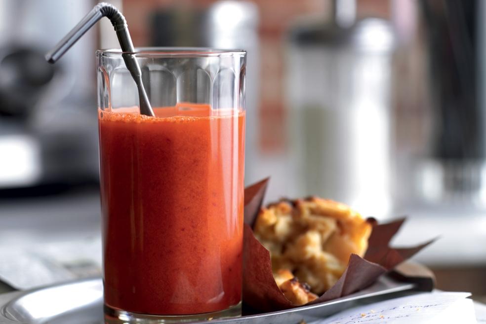 Cocktail vitaminé aux carottes, oranges sanguines et gingembre