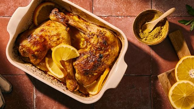 Cuisses de poulet laquées à l'orange et aux épices