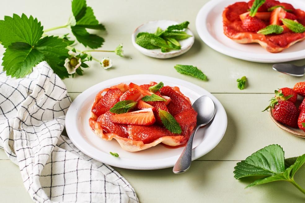 Mini tartes tatins fraise et menthe