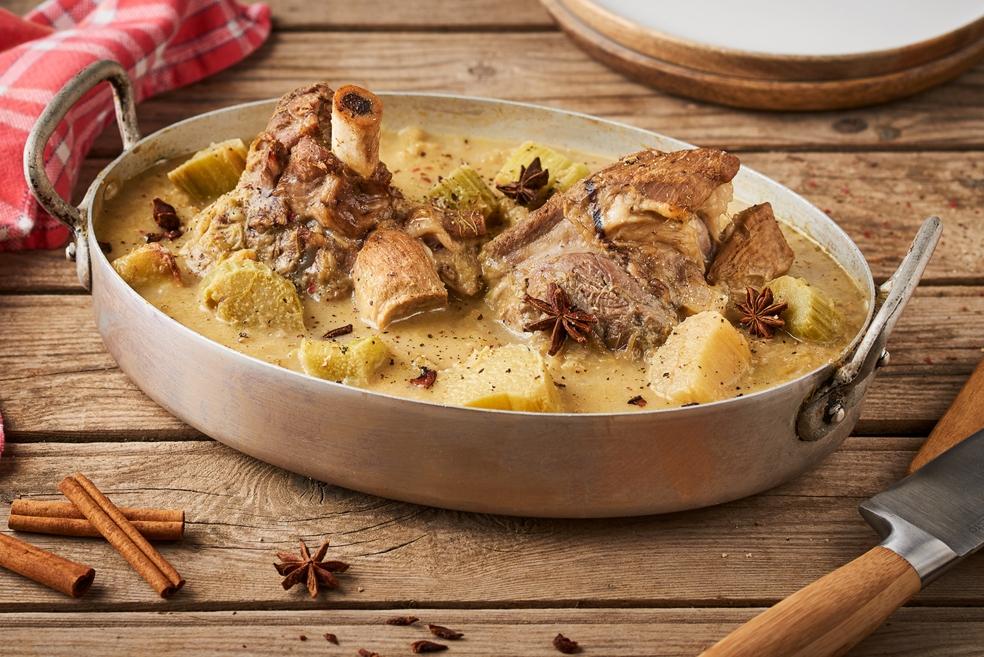 Mijoté d’agneau à la rhubarbe