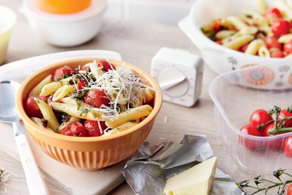 Penne aux tomates cerises, câpres et menthe
