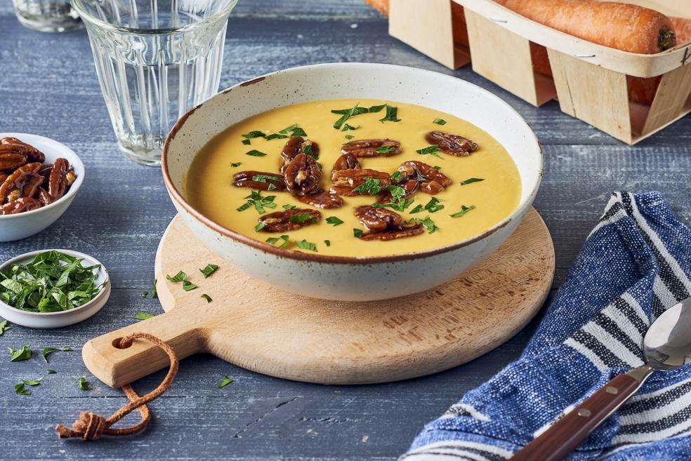 Velouté de carottes, pommes de terre et curcuma