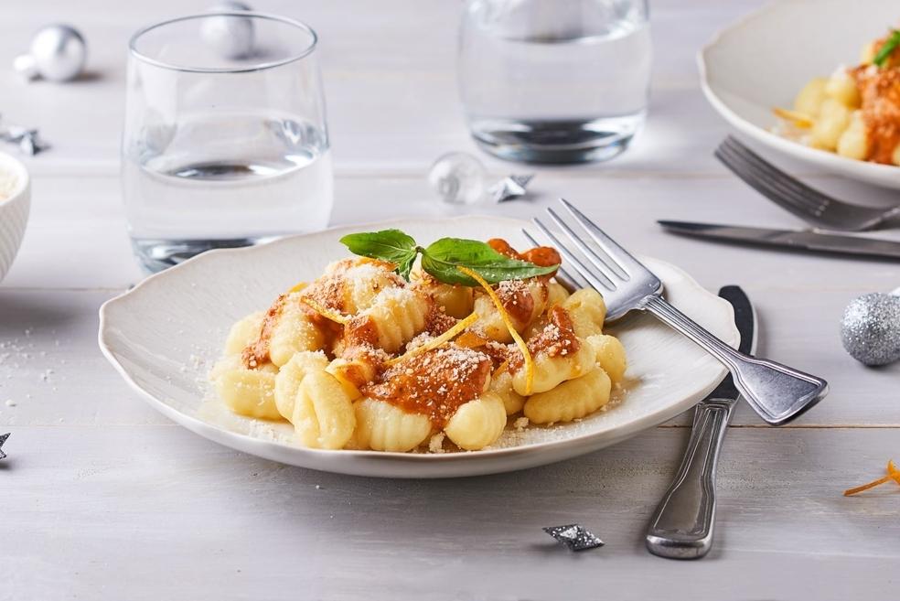 Gnocchis sauce aux poivrons et zestes d’orange