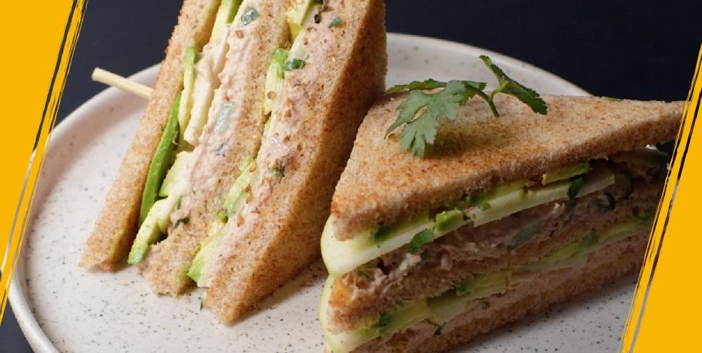 Club sandwich avocat thon mayonnaise