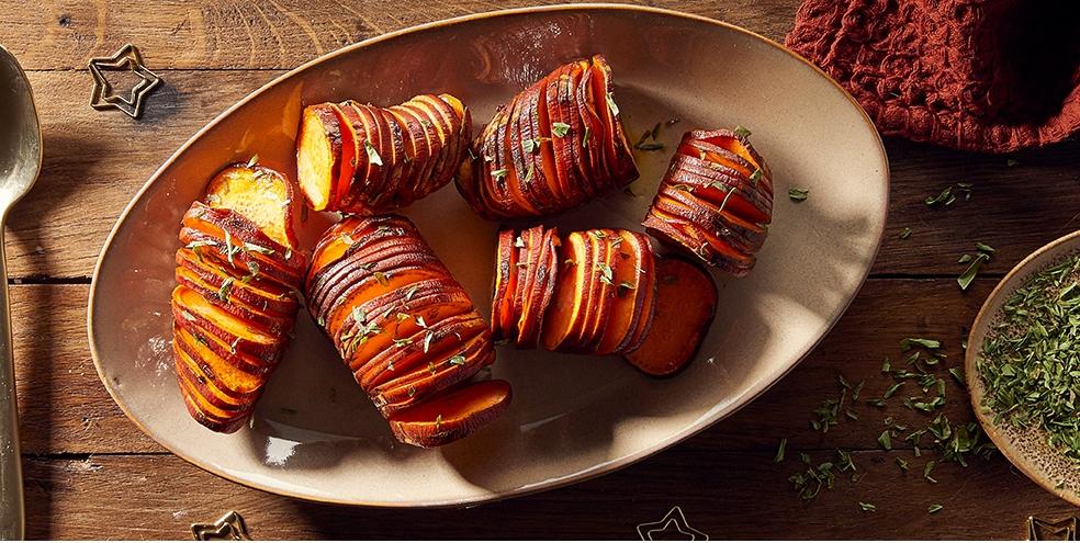 Patates douces Hasselback à l'estragon