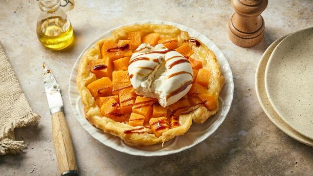 Tarte tatin de butternut à la burrata