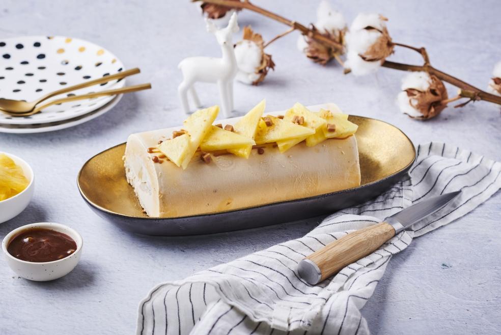 Bûche ananas et caramel au gingembre