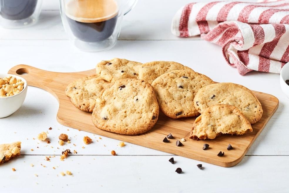 Cookies au beurre de cacahuètes, pépites de chocolat et cacahuètes