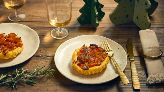 Tartelettes Tatin de potimarron au romarin
