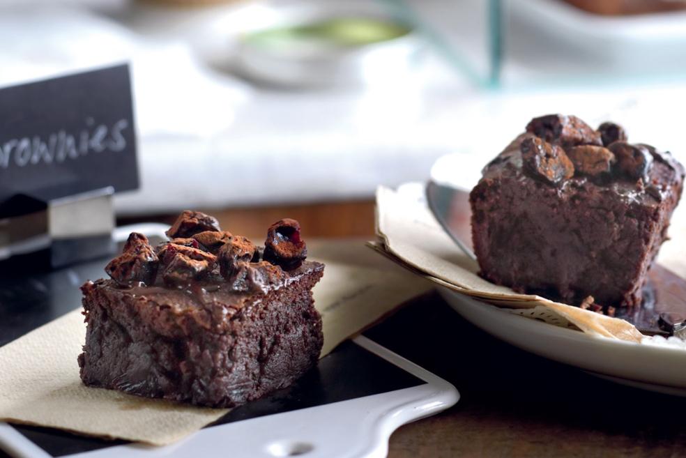 Brownies moelleux au chocolat et cerises