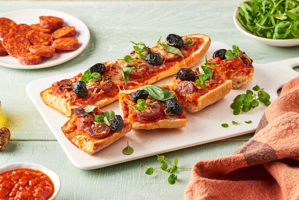 Baguette pizza au chorizo