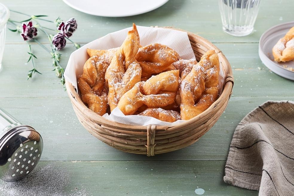 Bugnes à la fleur d’oranger